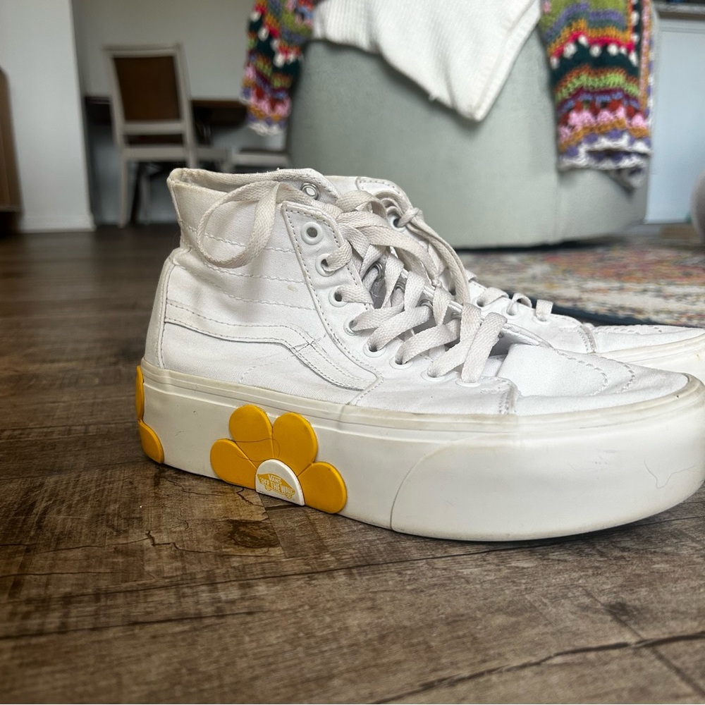 Vans Women's White and Yellow High-Top Sneakers